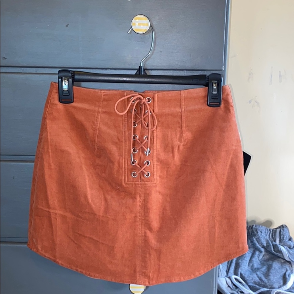 SOLD💜 Coral colored mini skirt